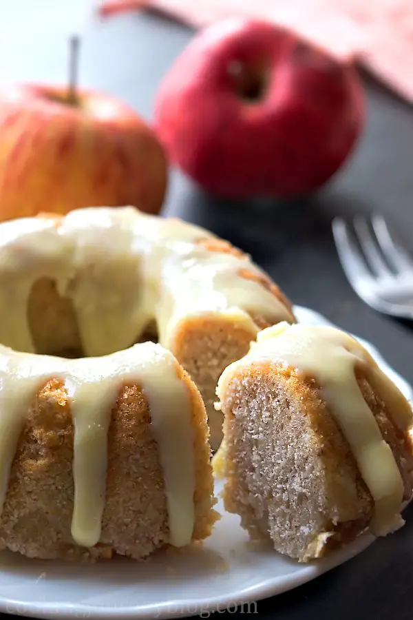 Apple bundt cake with white chocolate on top. Are you searching for apple coffee cake? This apple bundt cake is perfect for pairing with your morning coffee or tea. Mini bundt cake recipe for one. 