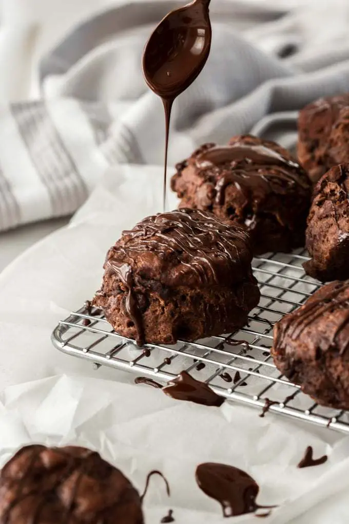 Drizzling chocolate scones with chocolate glaze