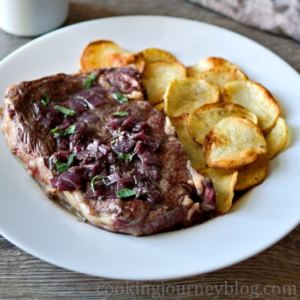 Entrecote à la Bordelaise – Red Wine Sauce Steak recipe with skillet potatoes