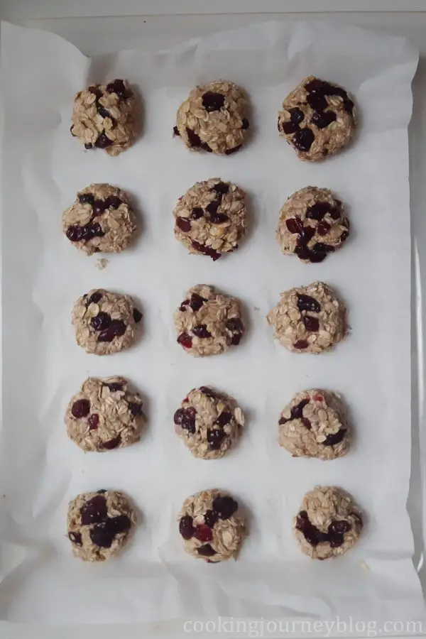 Healthy Oatmeal Cookies on the baking tray