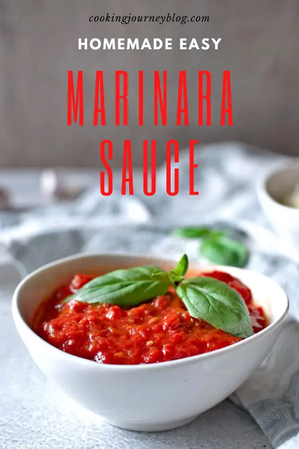 Homemade easy Marinara Sauce is perfect for pasta dishes, vegetables or protein. Easy vegan recipe! #vegan #tomatosauce #italian #sauce