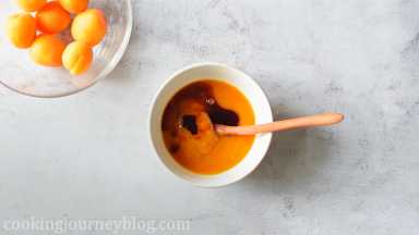 Add soy sauce to the apricot jam.