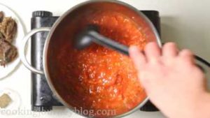 Simmer on low for 30 minutes, until tomato sauce has thickened.