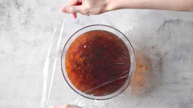 Cover the dried fruits with cling film or plate and leave overnight.