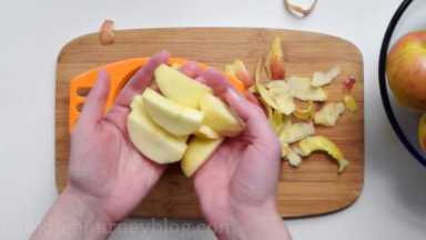 Remove the core and slice apples. If you don't have apple cutter, use your knife to cut apples in thick slices.