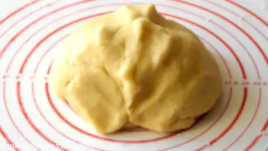 Knead the dough. Shape it into the disc, wrap and leave the dough for 15 min in the fridge.