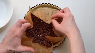 Remove the beans from the shell.