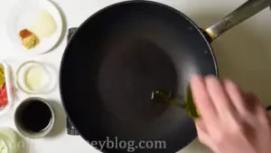 Add oil in a pan.